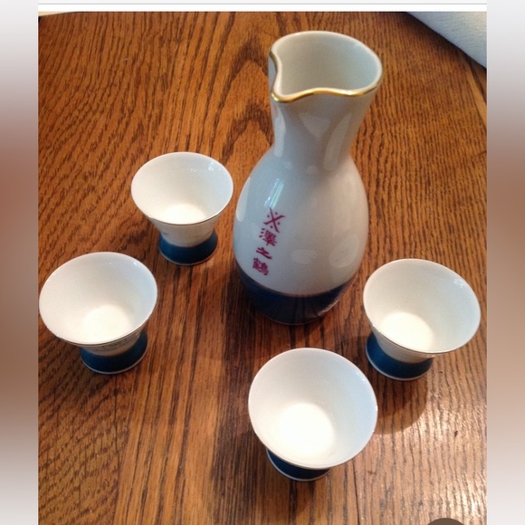 Meet your Posher, Heidi - Picture 2 of 2